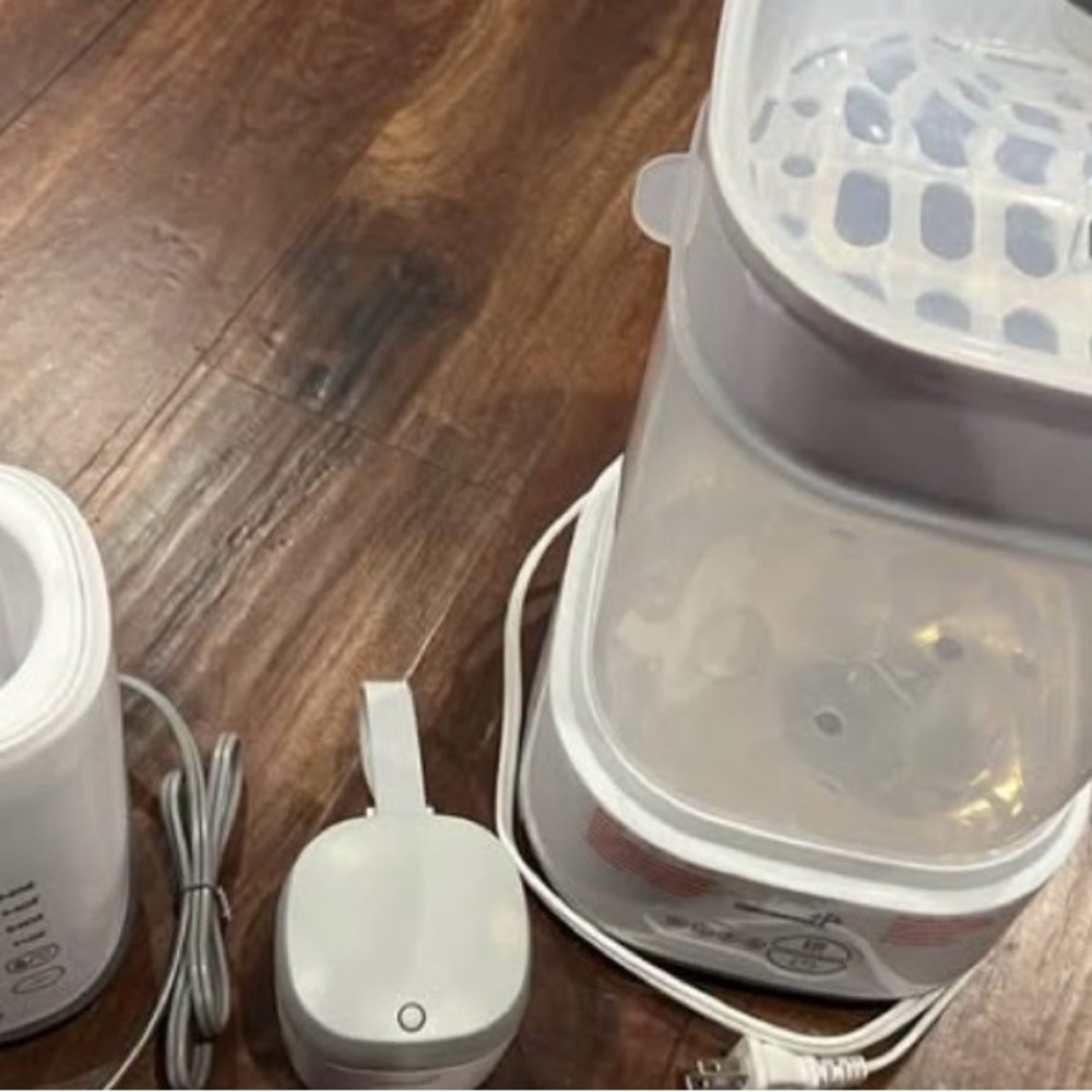 Grownsy bottle sterilizer and warmer